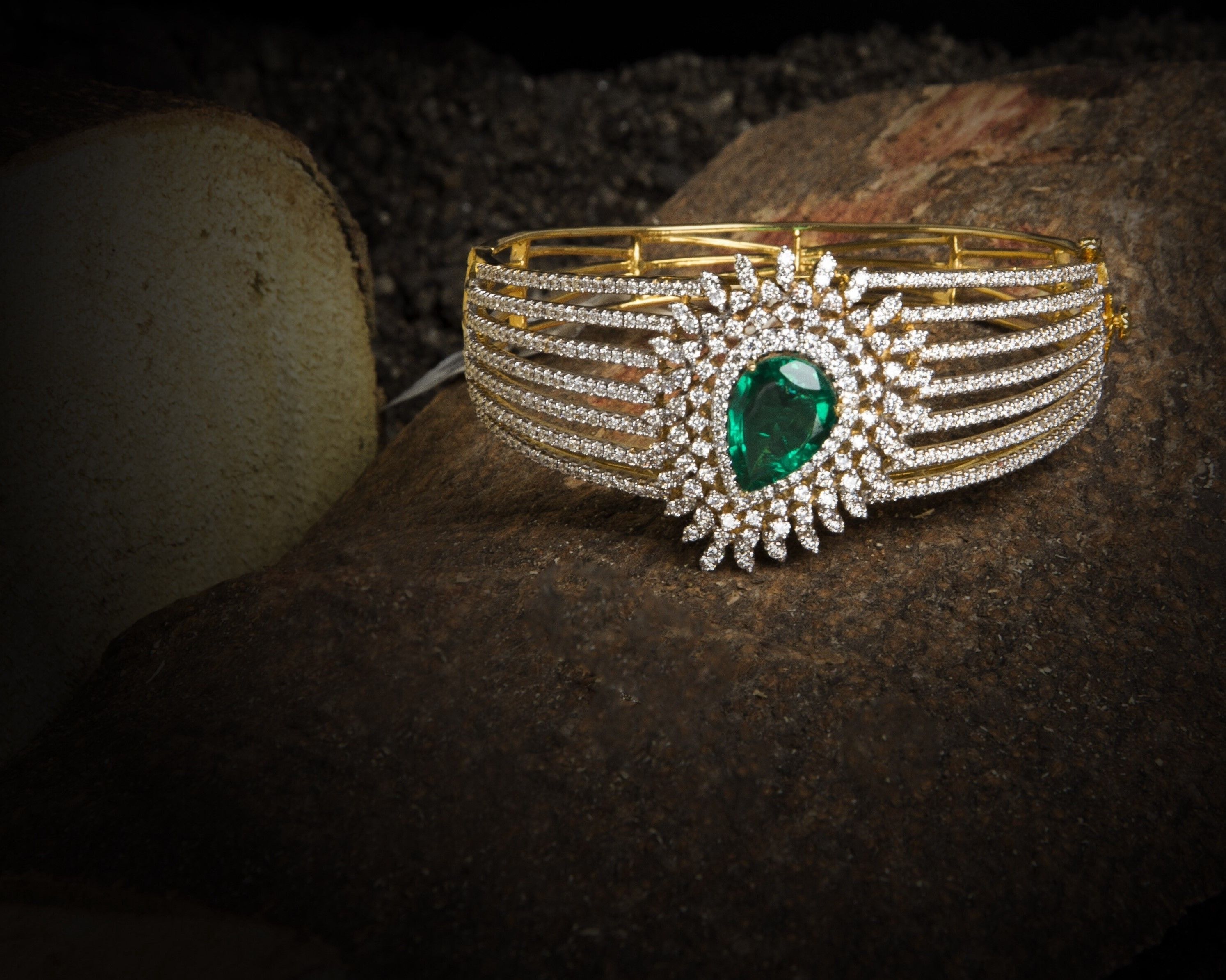 Amantran Gems & Jewels