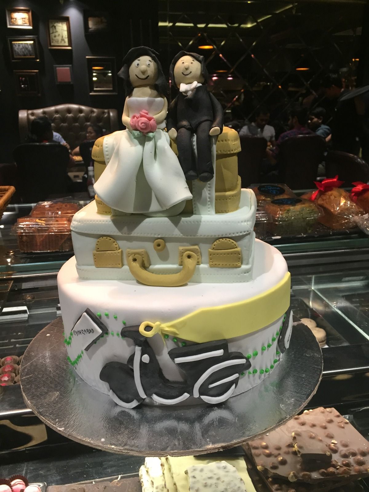 Vanlavino Cafe & Patesserie