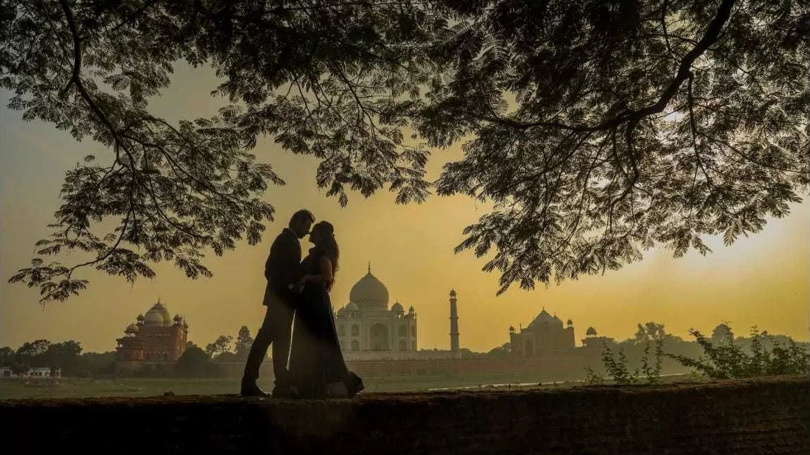 Arora Studio-The Moment Makers