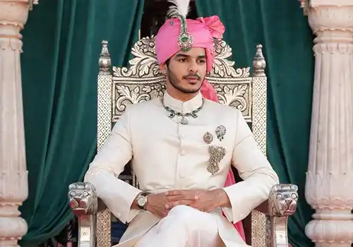 Pre-Wedding Shoot Groom Wear Designer Udaipur